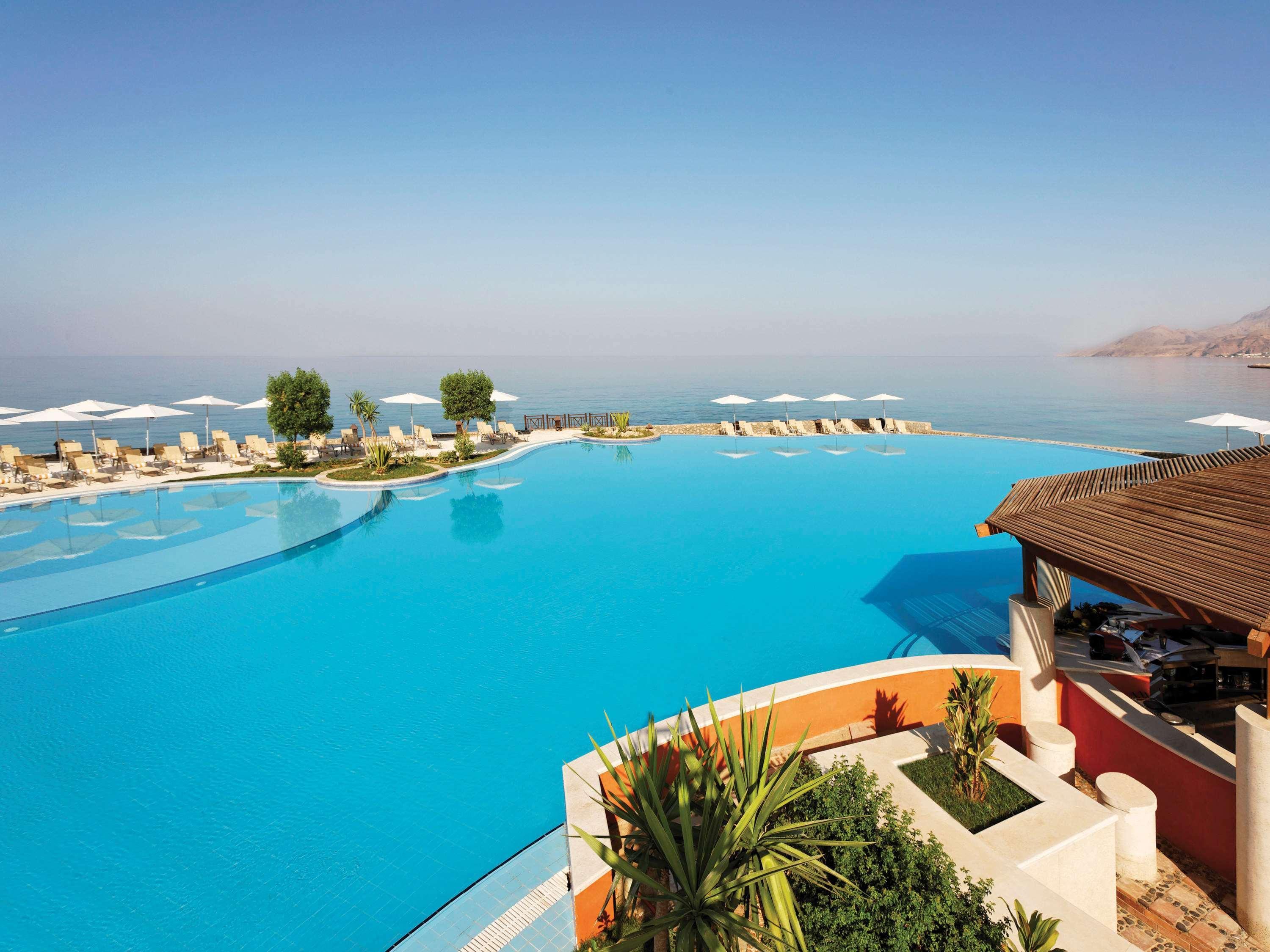 艾尔索克纳瑞享酒店 艾因苏赫纳 外观 照片 Movenpick Dead Sea Resort