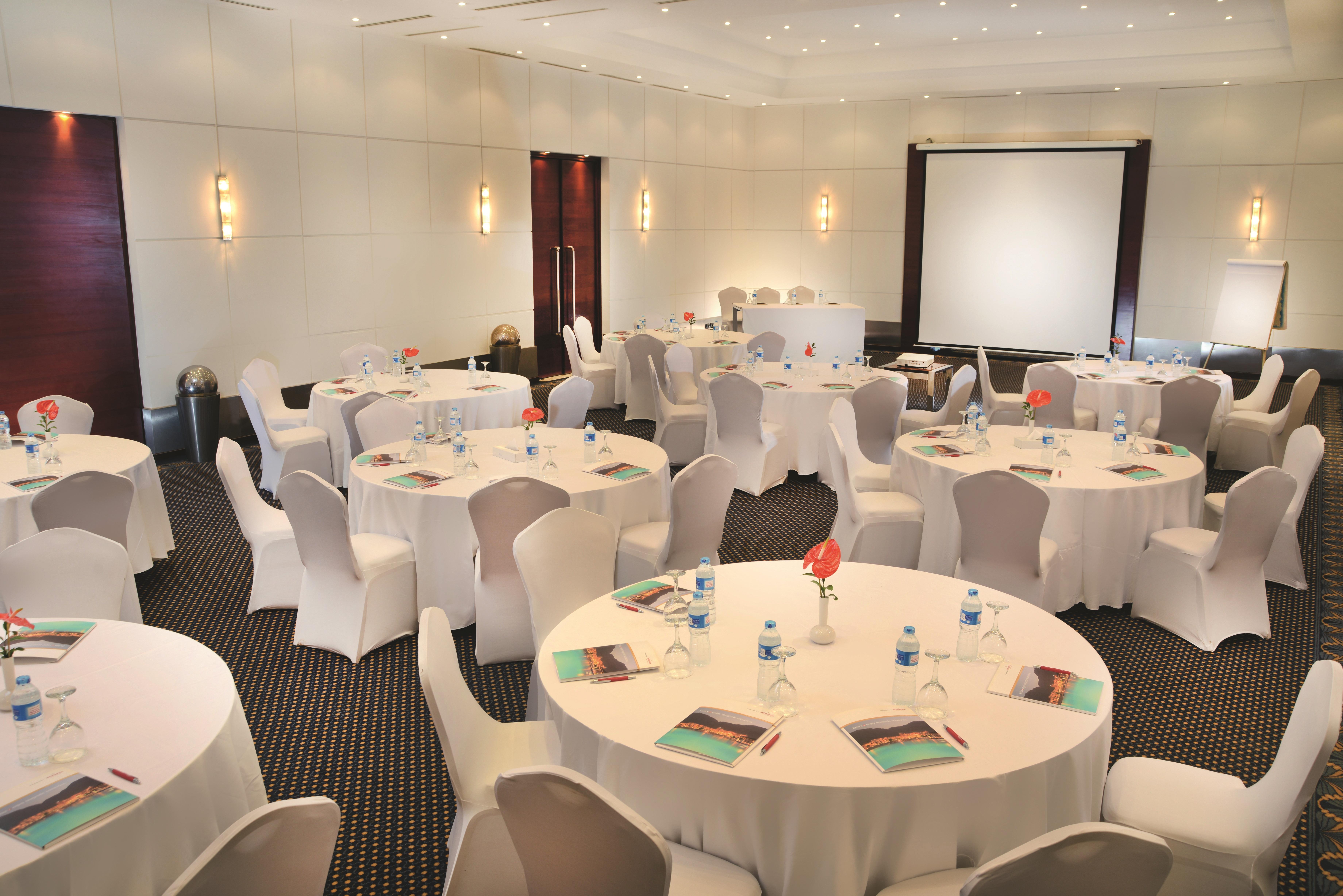 艾尔索克纳瑞享酒店 艾因苏赫纳 外观 照片 The Grand Ballroom