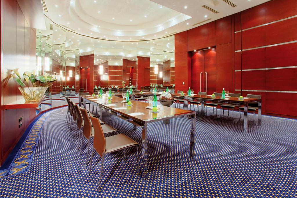 艾尔索克纳瑞享酒店 艾因苏赫纳 外观 照片 Meeting room